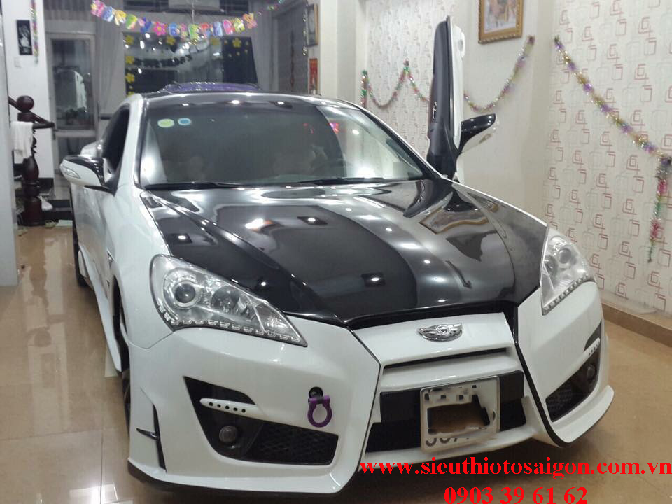 HYUNDAI GENESIS 2010 (ĐỘ)